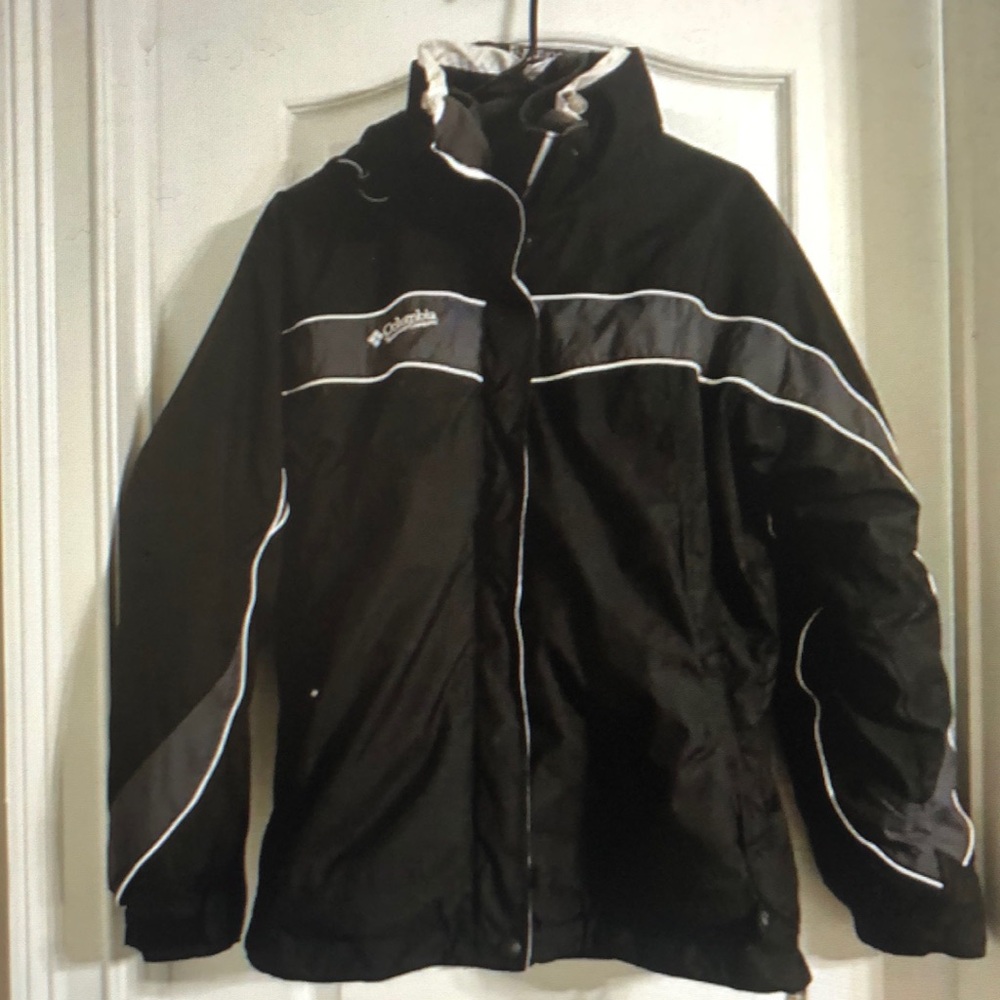 Columbia Men's Black and Gray Performance Jacket